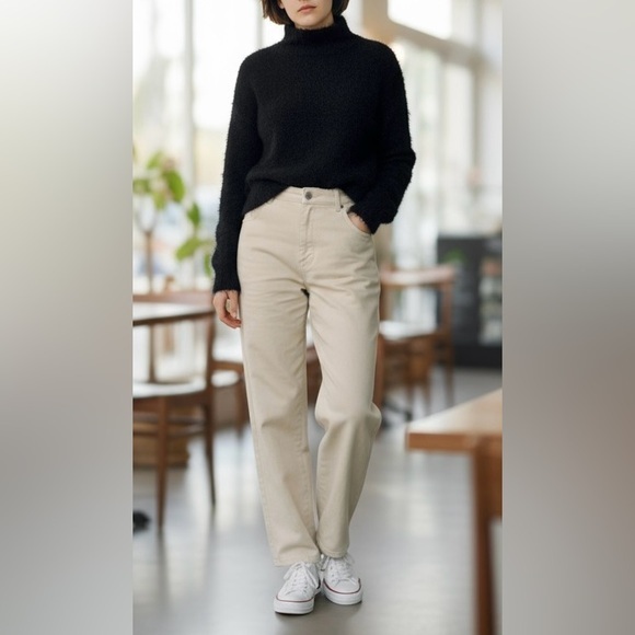 Sanctuary Denim - Sanctuary Women's High Neck Fuzzy Sweater Size L